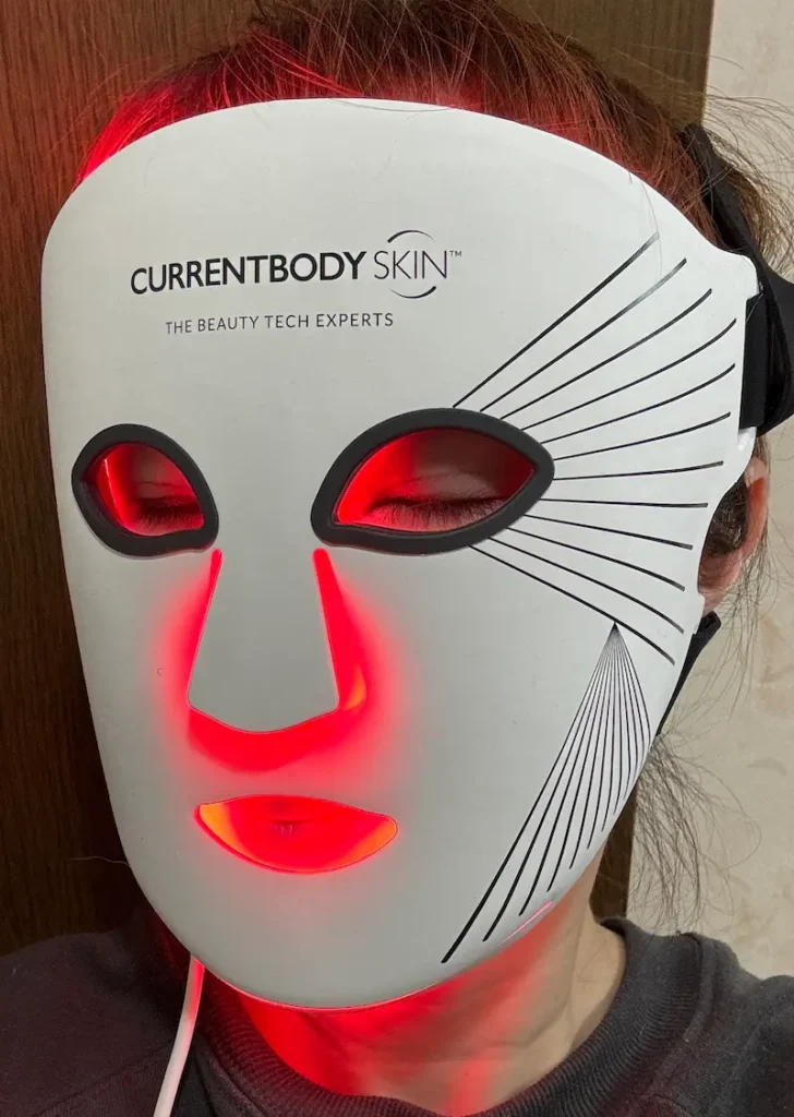 カレントボディLEDレッドライトセラピーフェイスマスク:シリーズ2
